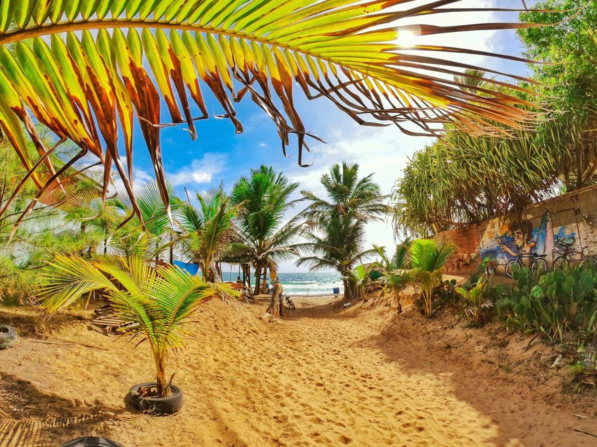 Отель Pousada Sereia Do Porto Порту-де-Галиньяш Экстерьер фото